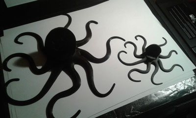 طرح سه بعدی نگهدارنده گوشی هشت پا